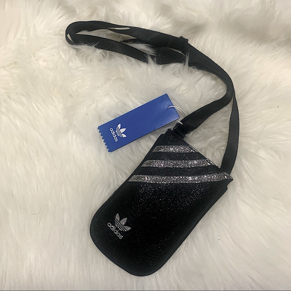 adidas Crossbody Pouch NWT